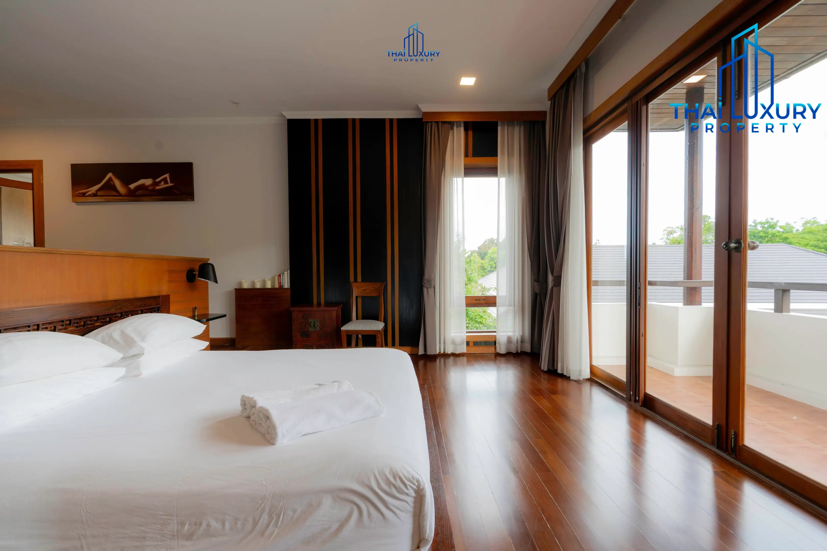 Very Large Luxurious 9 Bedrooms Pool Villa at Palm Hills Golf Course Hua Hin – Cha-Am