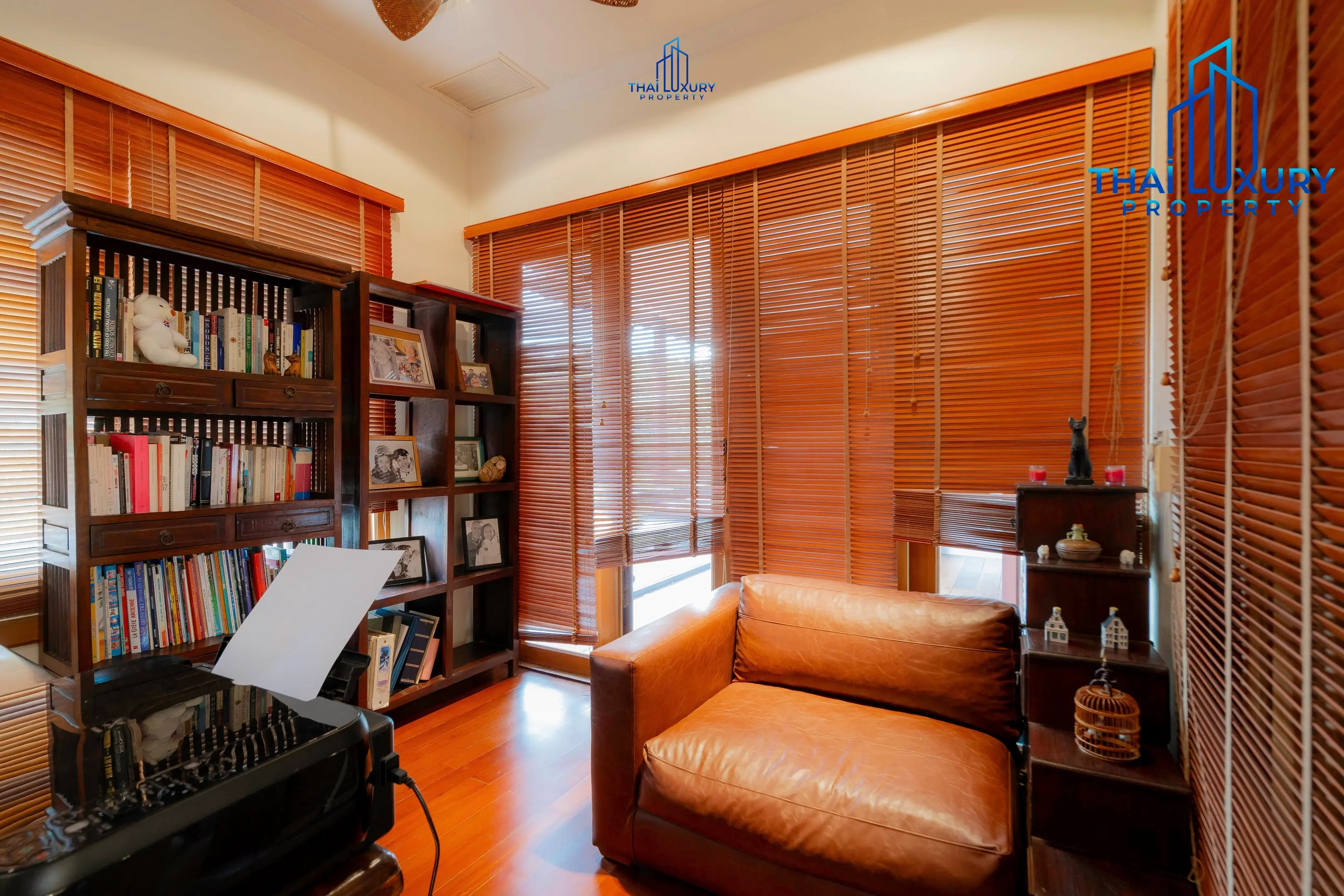 Very Large Luxurious 9 Bedrooms Pool Villa at Palm Hills Golf Course Hua Hin – Cha-Am