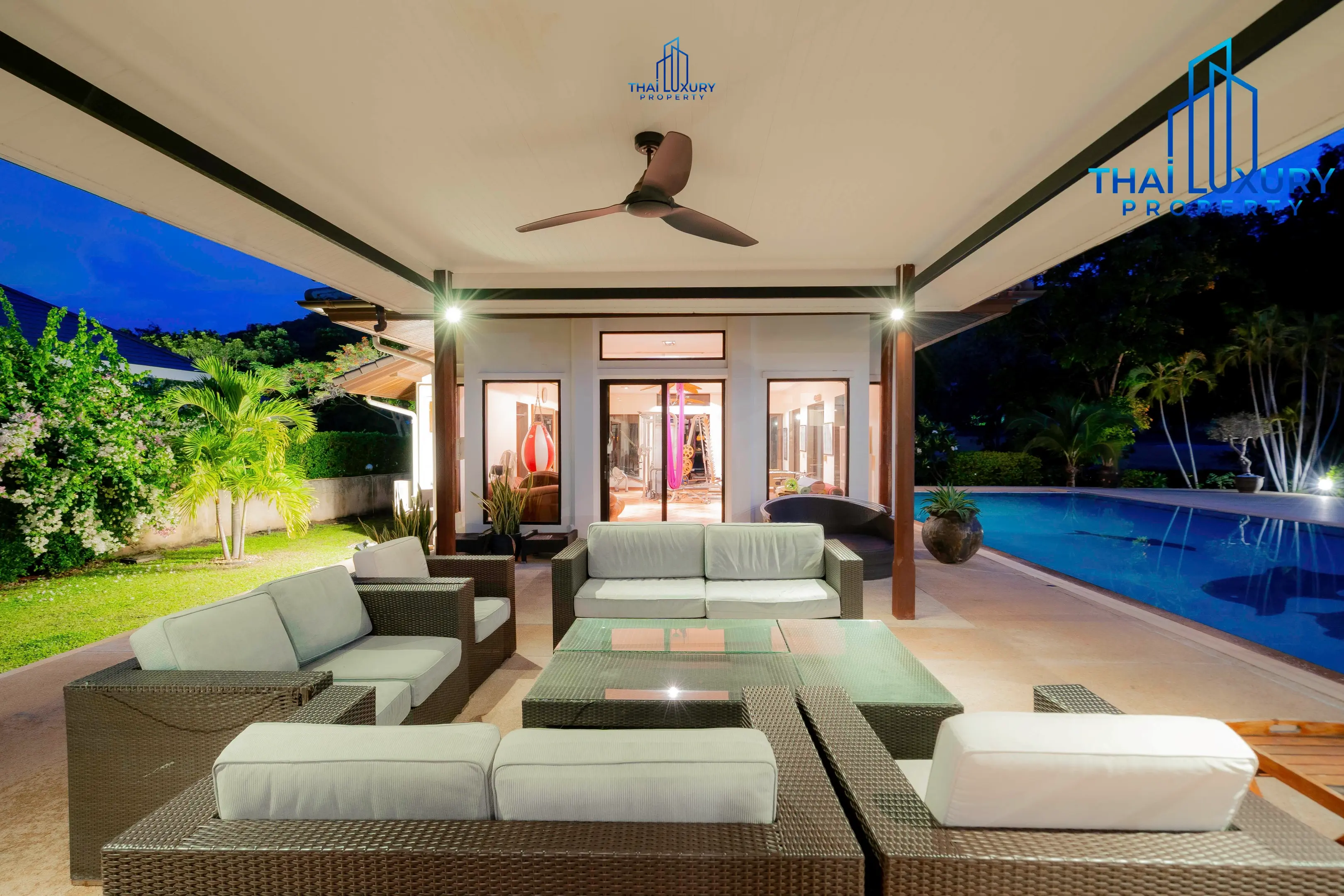 Very Large Luxurious 9 Bedrooms Pool Villa at Palm Hills Golf Course Hua Hin – Cha-Am