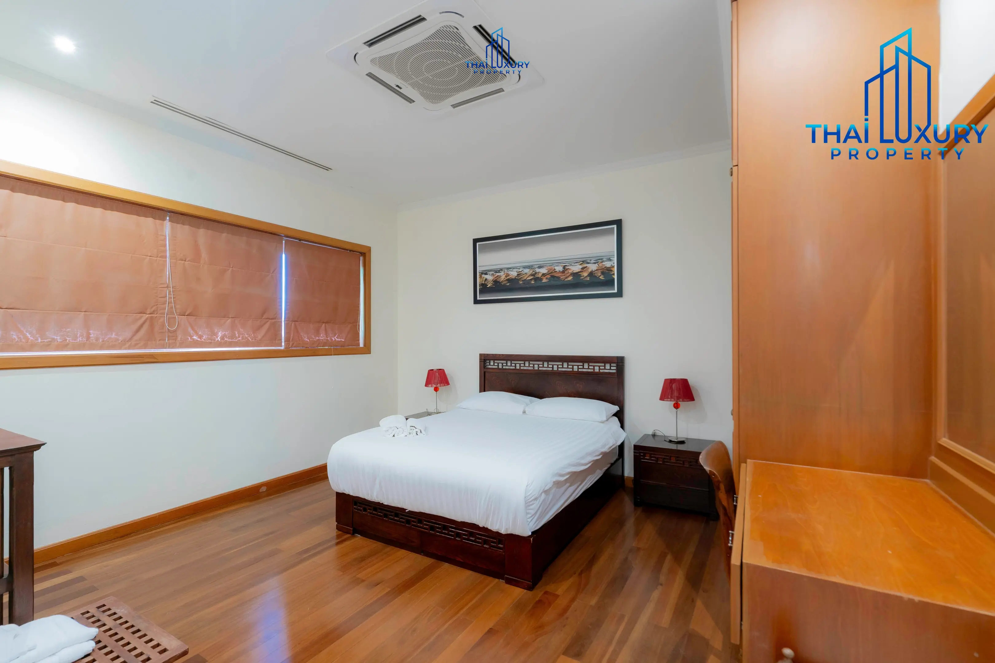Very Large Luxurious 9 Bedrooms Pool Villa at Palm Hills Golf Course Hua Hin – Cha-Am