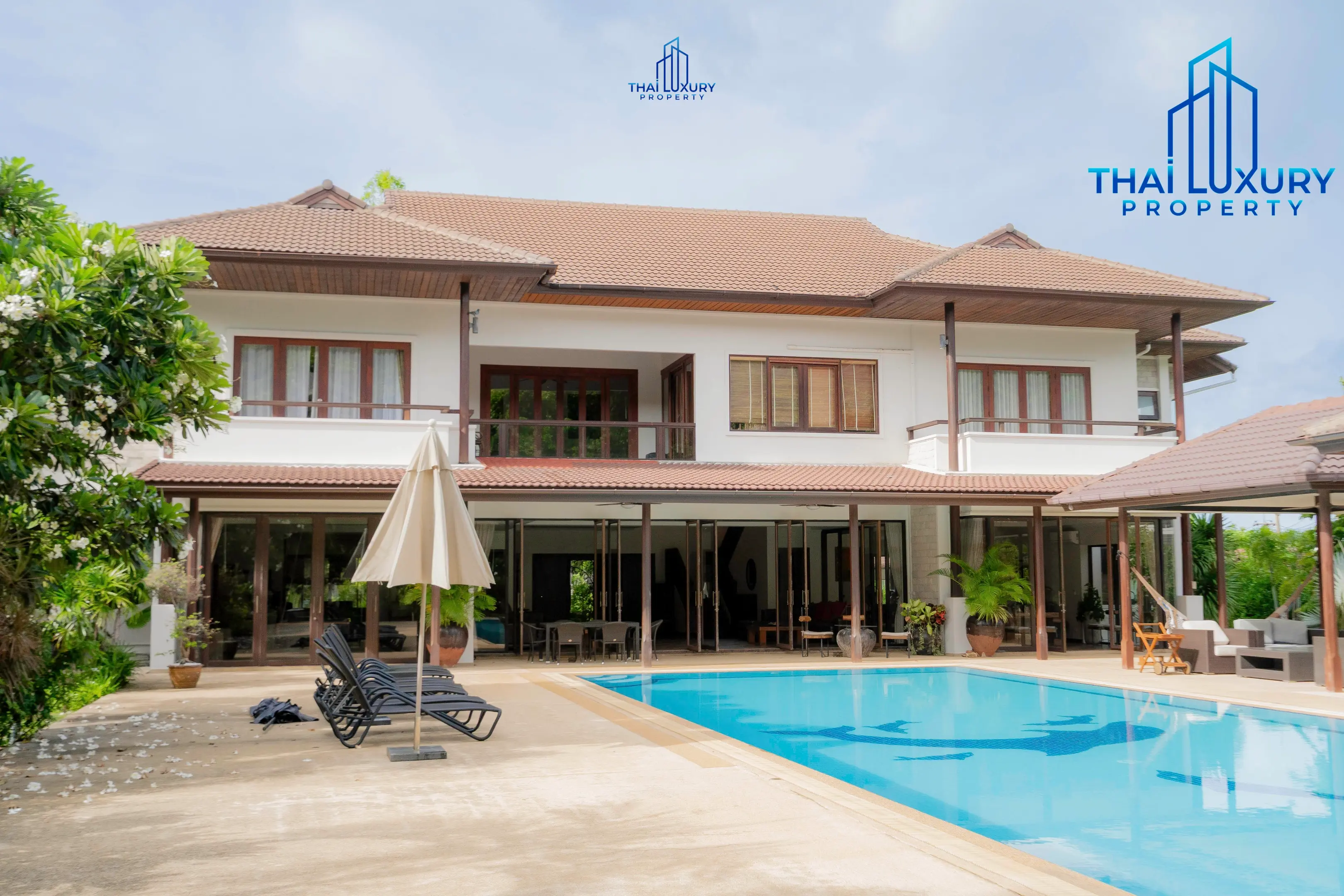 Very Large Luxurious 9 Bedrooms Pool Villa at Palm Hills Golf Course Hua Hin – Cha-Am