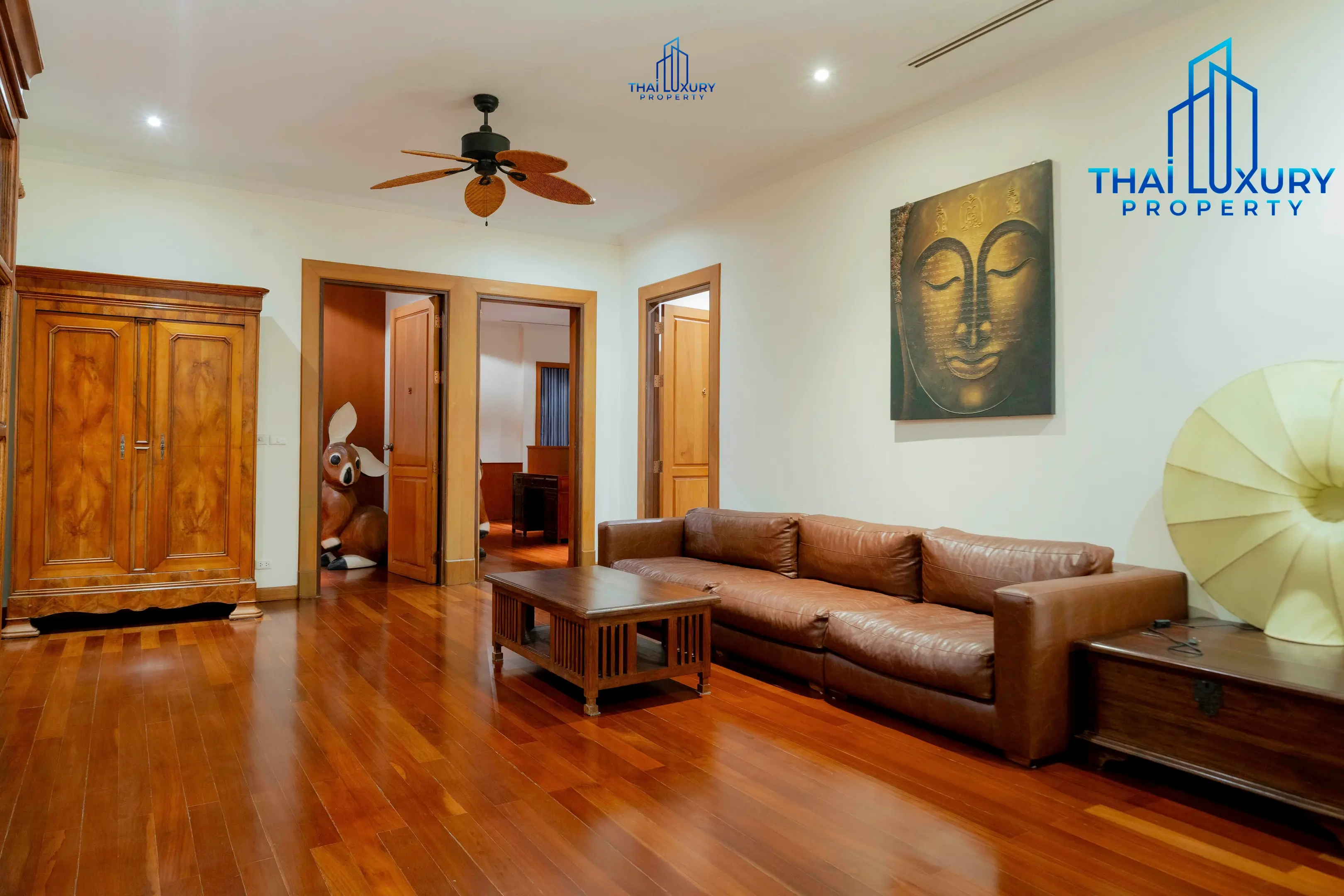 Very Large Luxurious 9 Bedrooms Pool Villa at Palm Hills Golf Course Hua Hin – Cha-Am