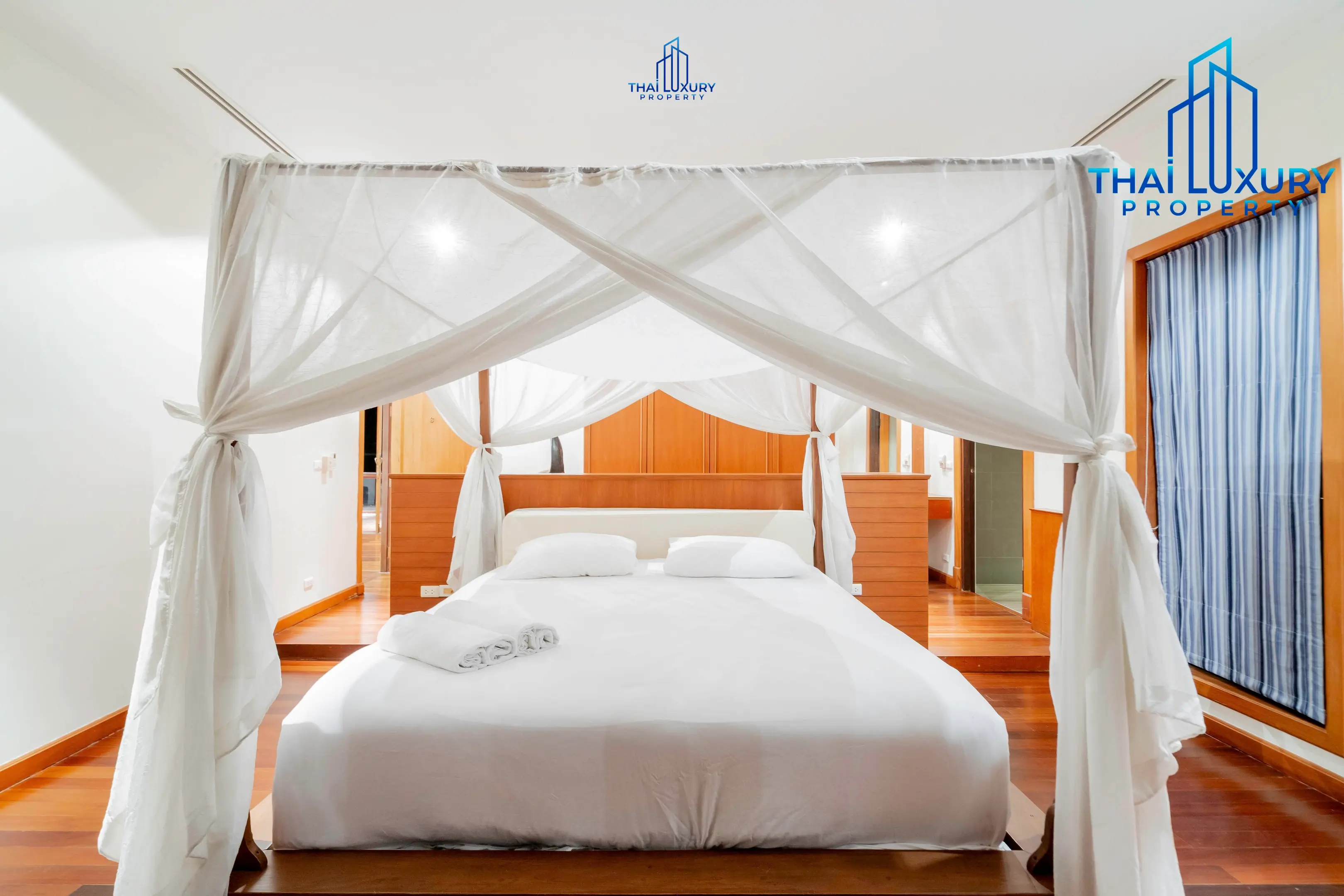 Very Large Luxurious 9 Bedrooms Pool Villa at Palm Hills Golf Course Hua Hin – Cha-Am