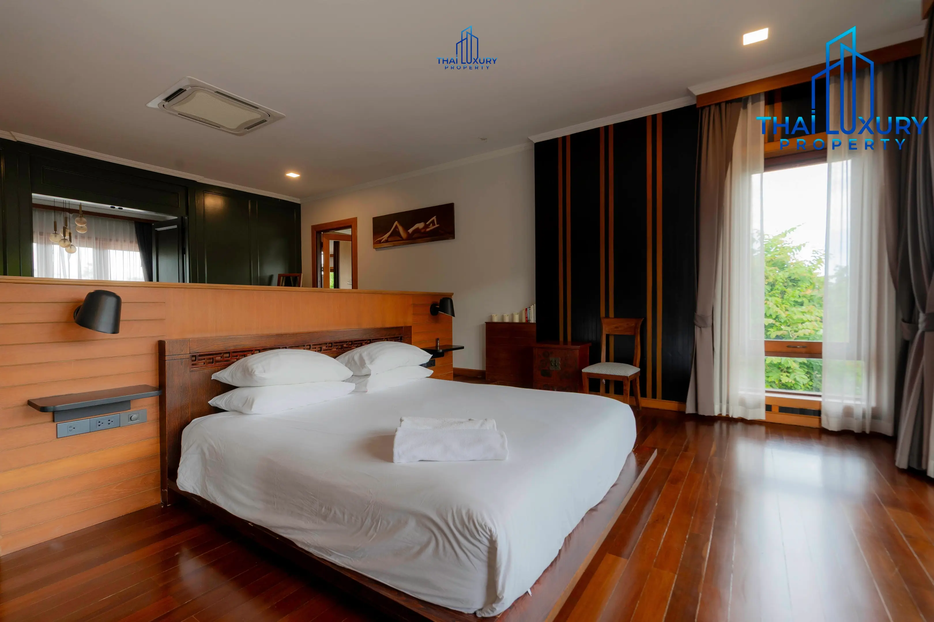 Very Large Luxurious 9 Bedrooms Pool Villa at Palm Hills Golf Course Hua Hin – Cha-Am