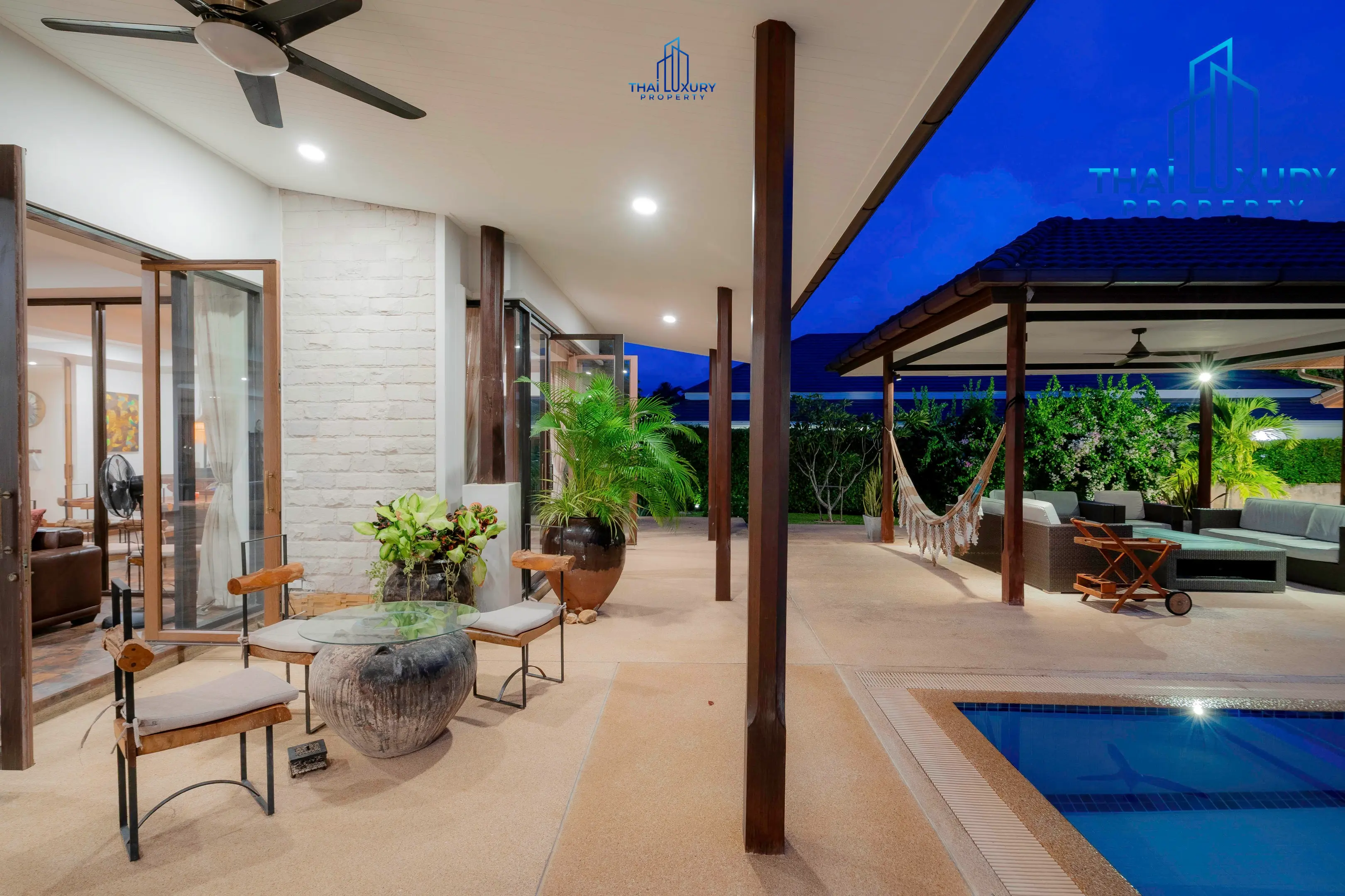 Very Large Luxurious 9 Bedrooms Pool Villa at Palm Hills Golf Course Hua Hin – Cha-Am