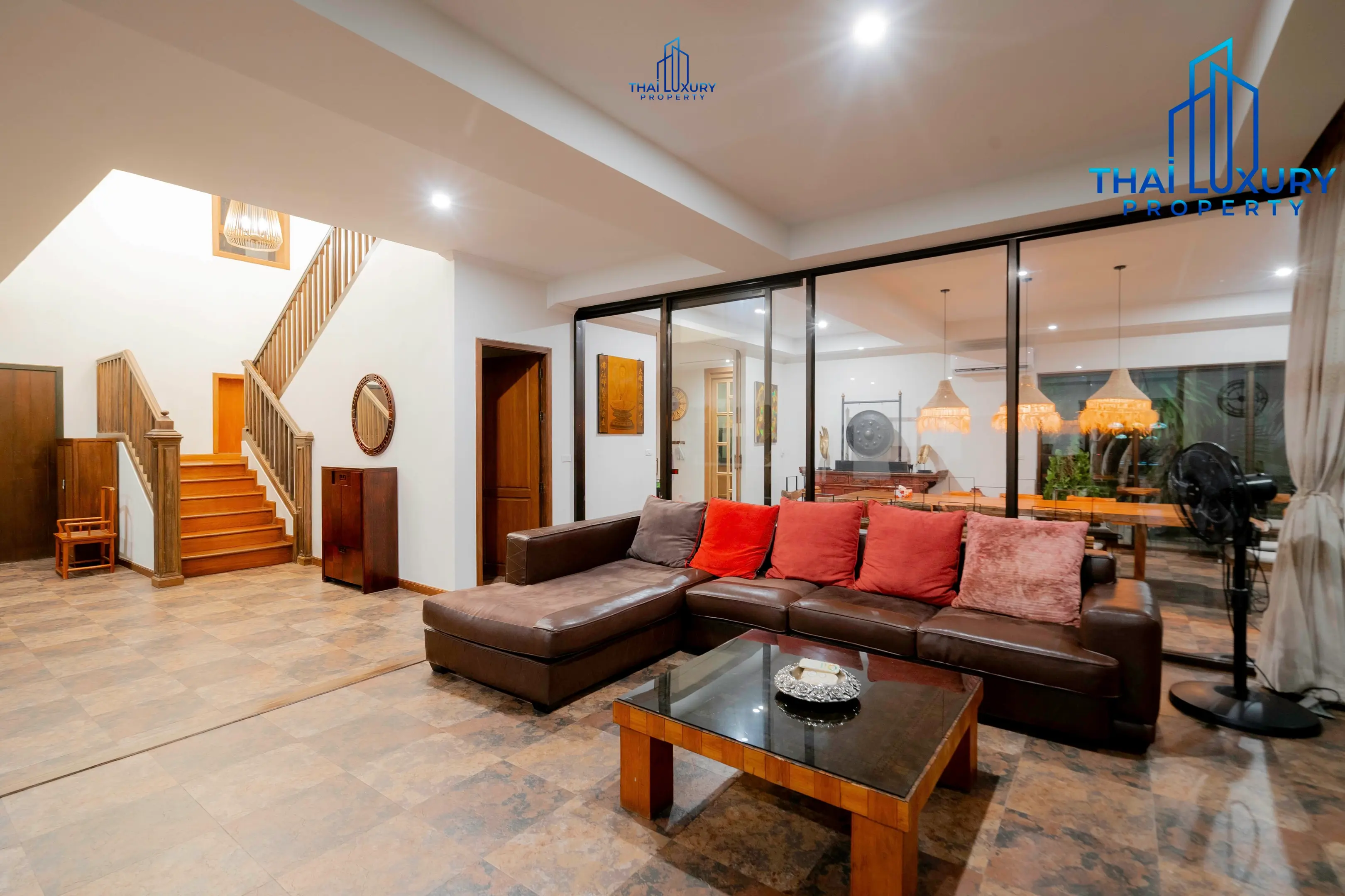 Very Large Luxurious 9 Bedrooms Pool Villa at Palm Hills Golf Course Hua Hin – Cha-Am