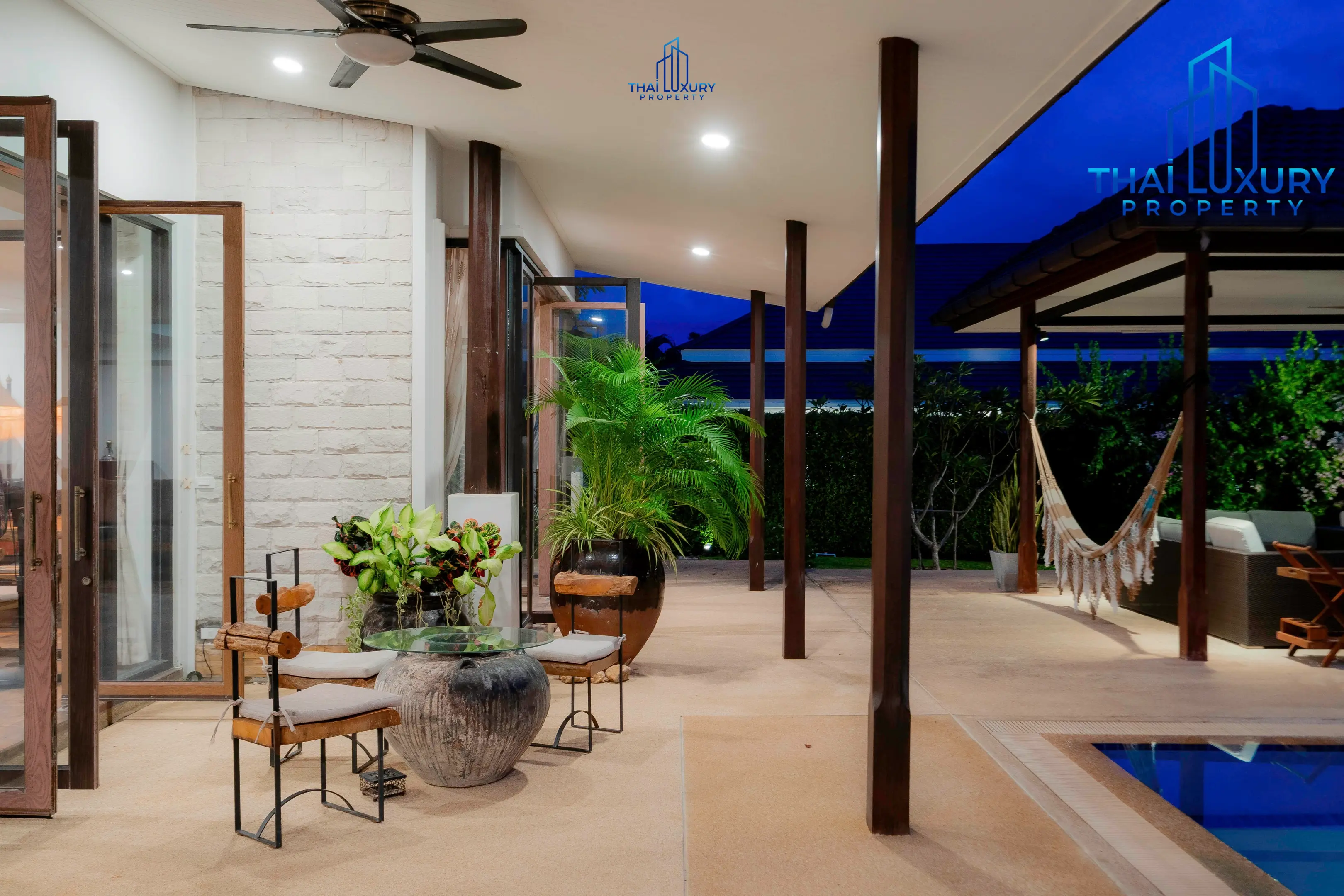 Very Large Luxurious 9 Bedrooms Pool Villa at Palm Hills Golf Course Hua Hin – Cha-Am