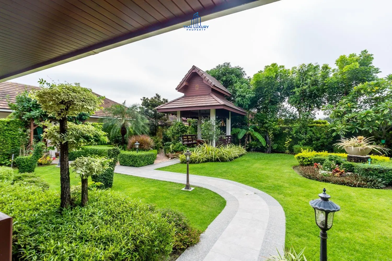  Beautiful 5 Bedrooms Villa at Hillside Hamlet 3 Hua Hin