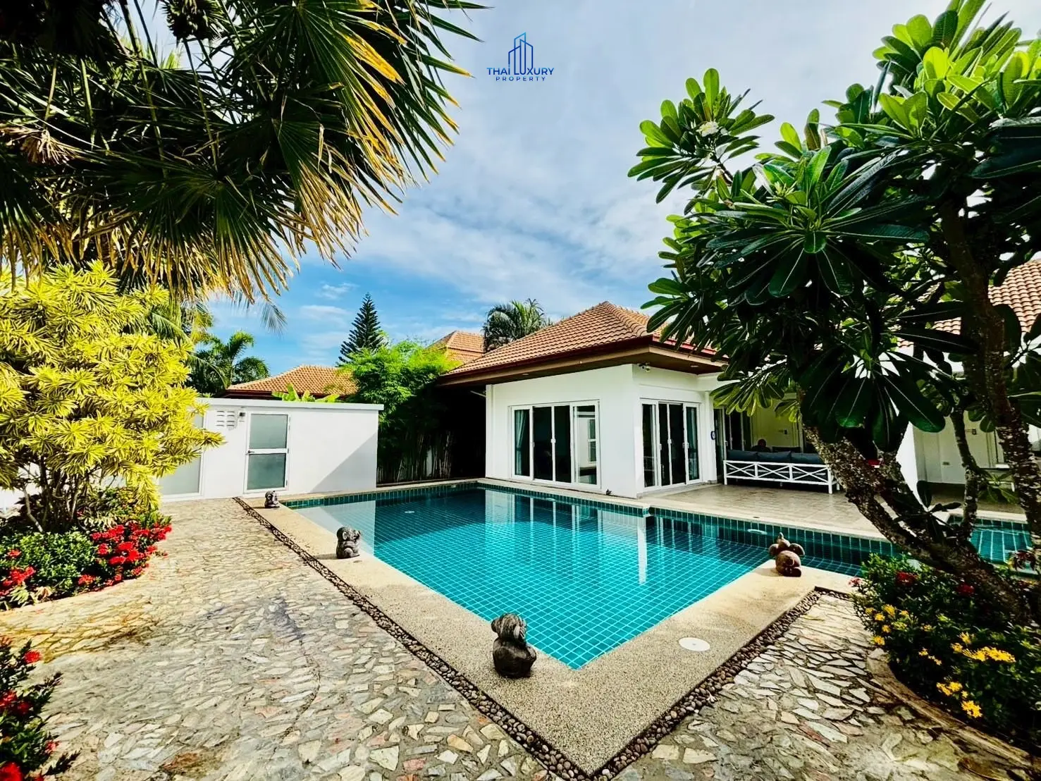 Orchid Palm Residences – Luxury Pool Villa with Jacuzzi in Hua Hin