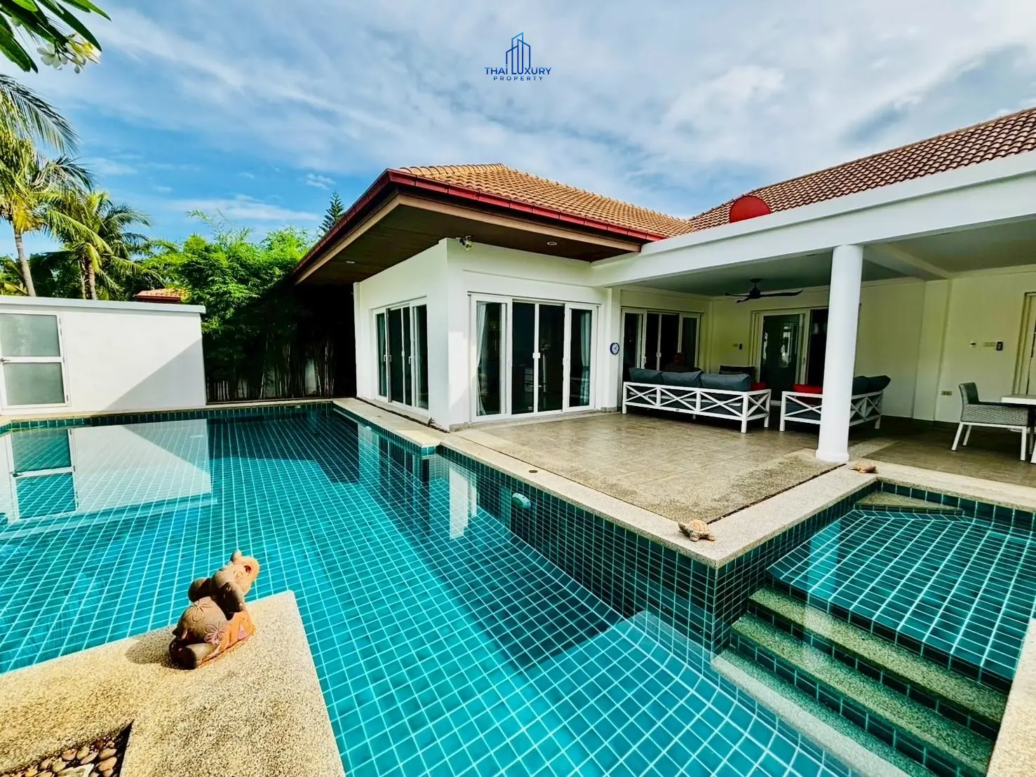 Orchid Palm Residences – Luxury Pool Villa with Jacuzzi in Hua Hin