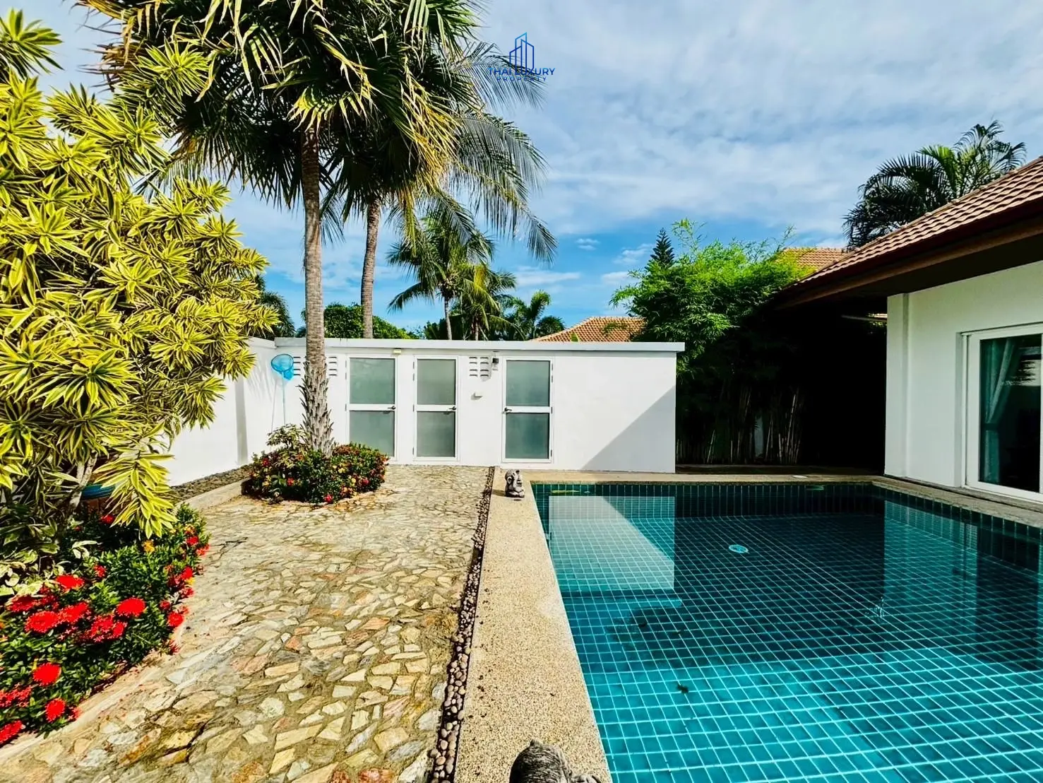 Orchid Palm Residences – Luxury Pool Villa with Jacuzzi in Hua Hin