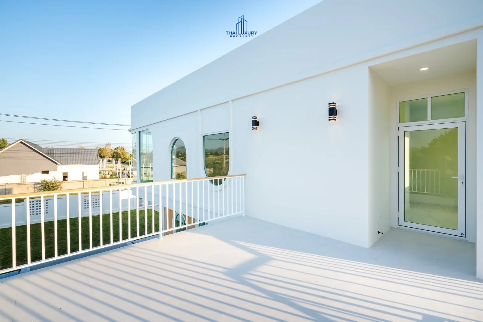 2-Storey Detached House with a Large Private Swimming Pool At Arty Perfect Home 2 @ Huahin
