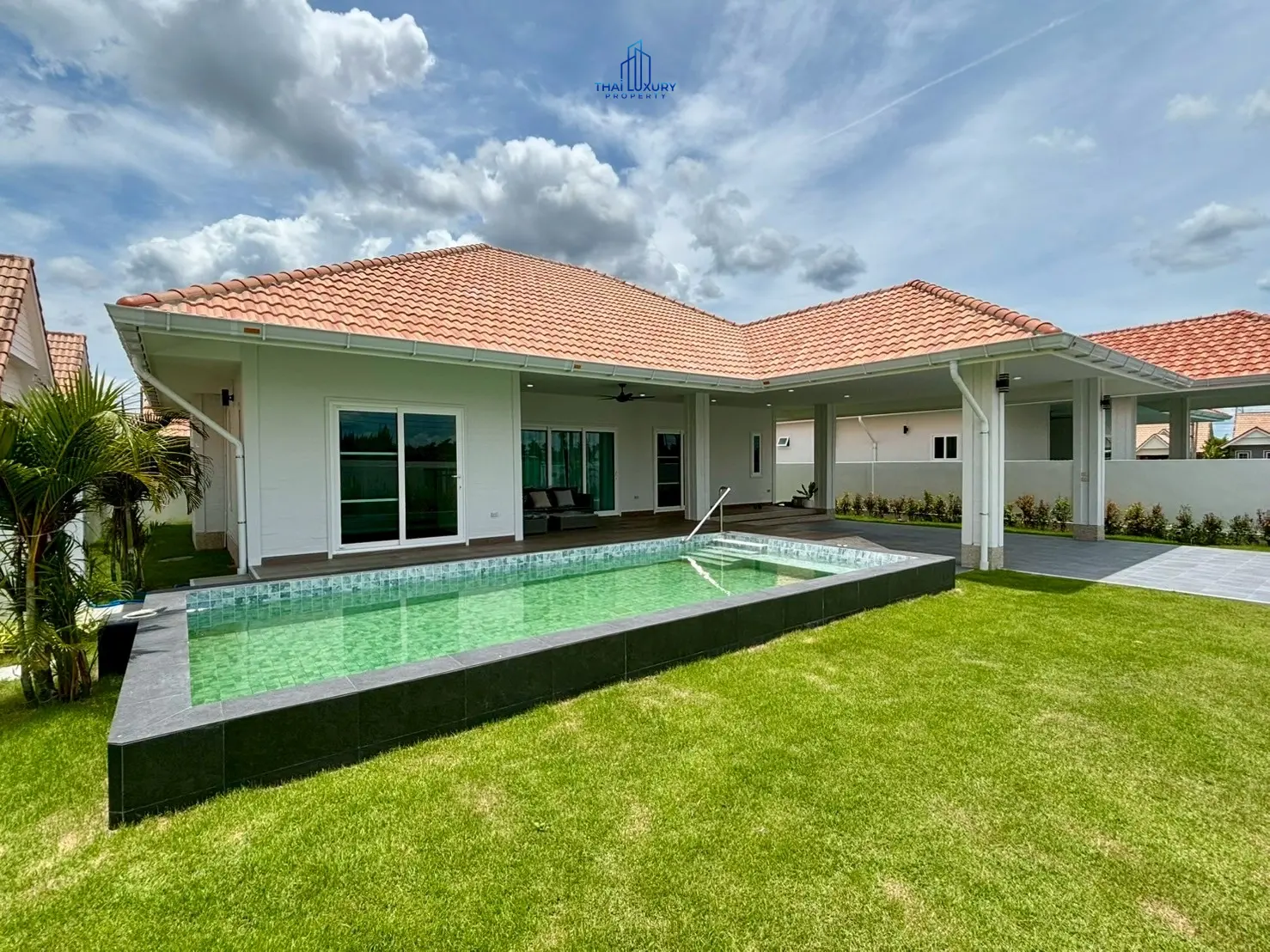 Modern 3 Bedrooms Pool Villa At Dusita Village 2 Hua Hin For Sale