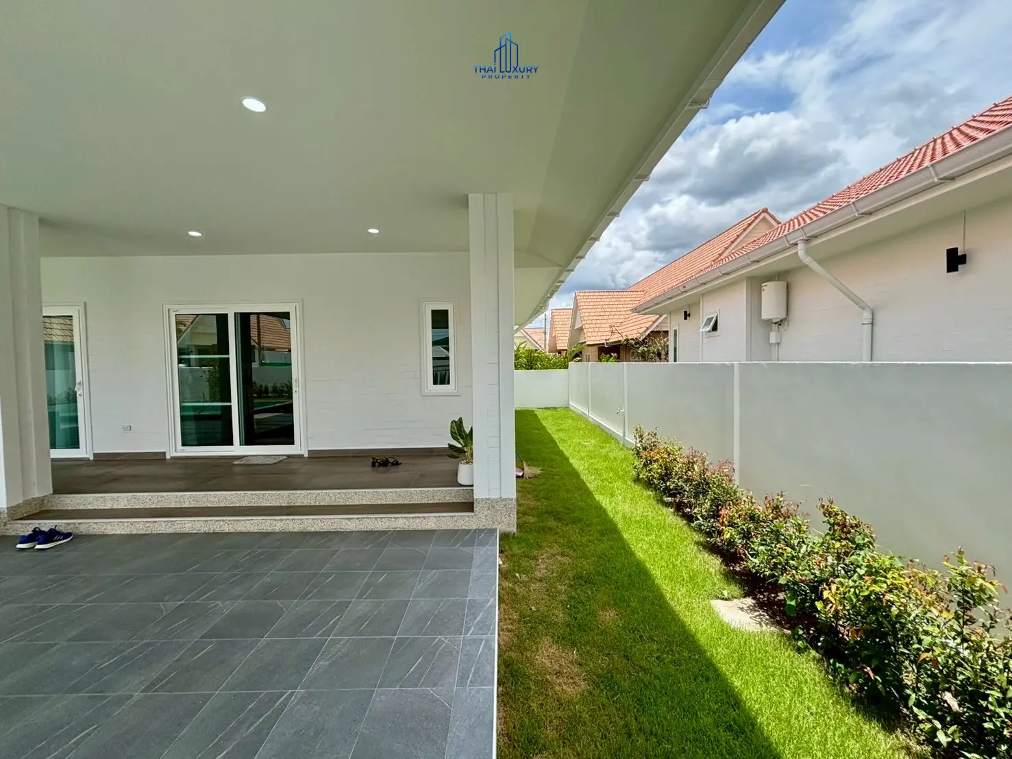 Modern 3 Bedrooms Pool Villa At Dusita Village 2 Hua Hin For Sale