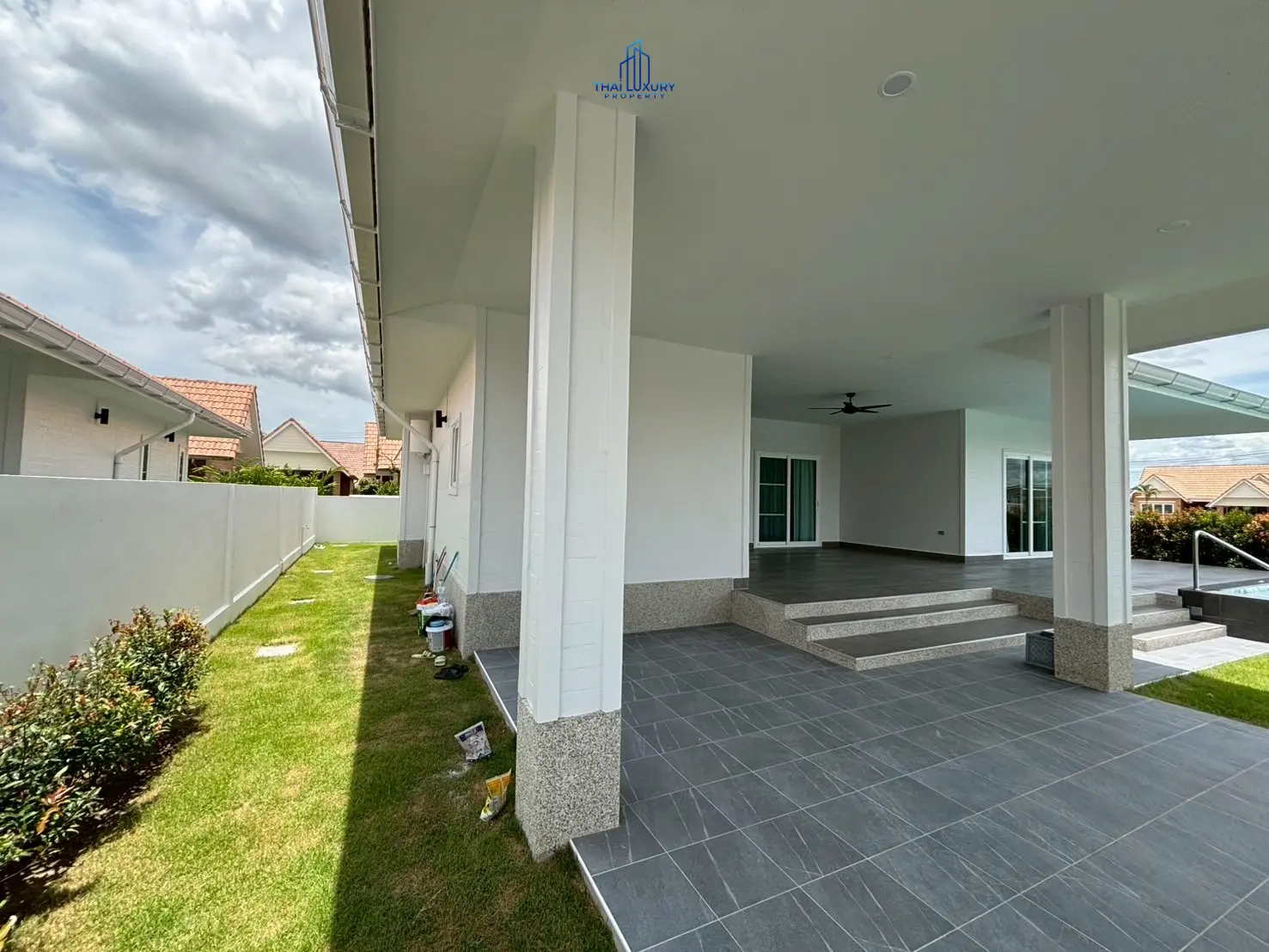 Modern 3 Bedrooms Pool Villa At Dusita Village 2 Hua Hin For Sale