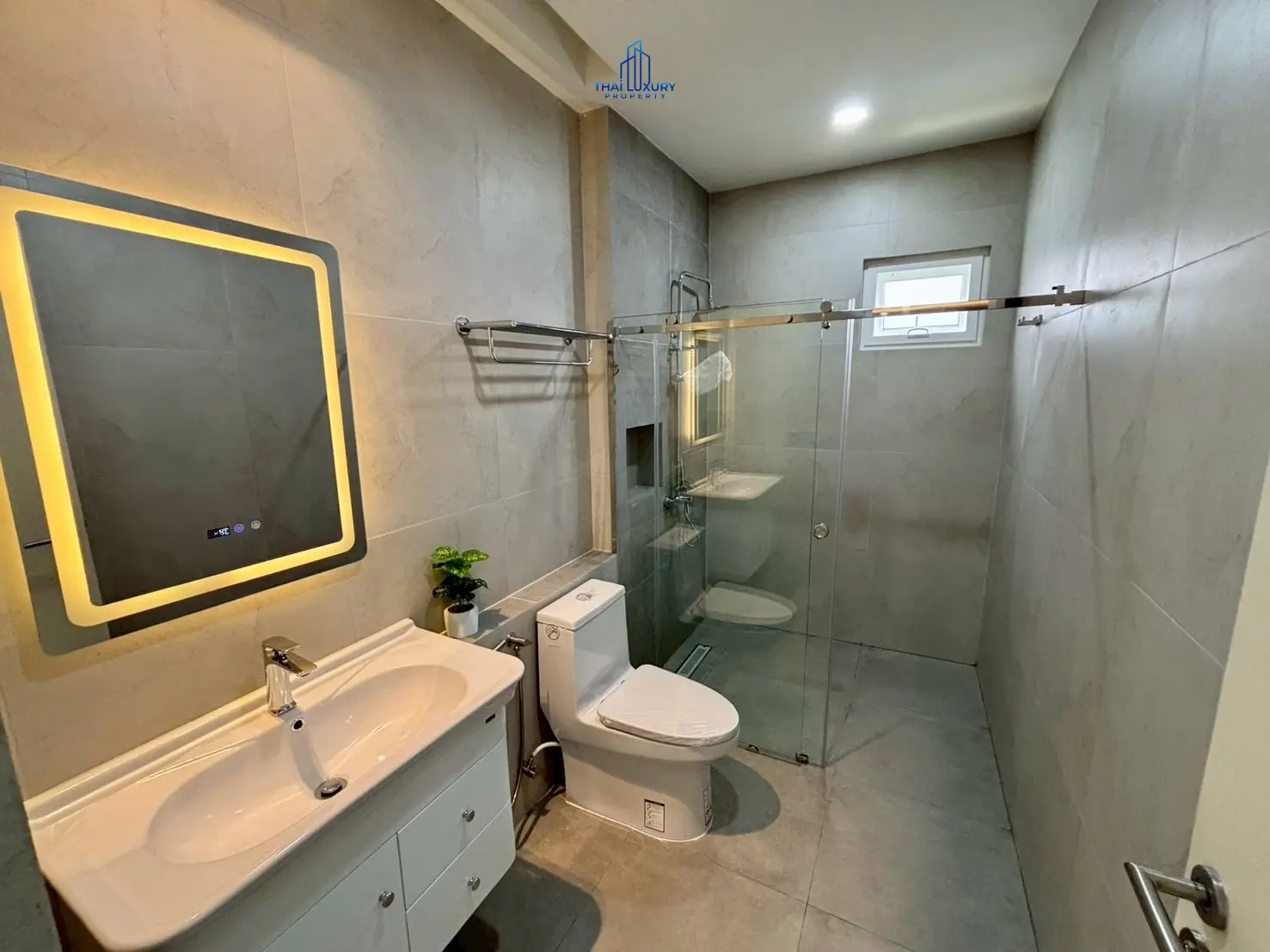 Modern 3 Bedrooms Pool Villa At Dusita Village 2 Hua Hin For Sale