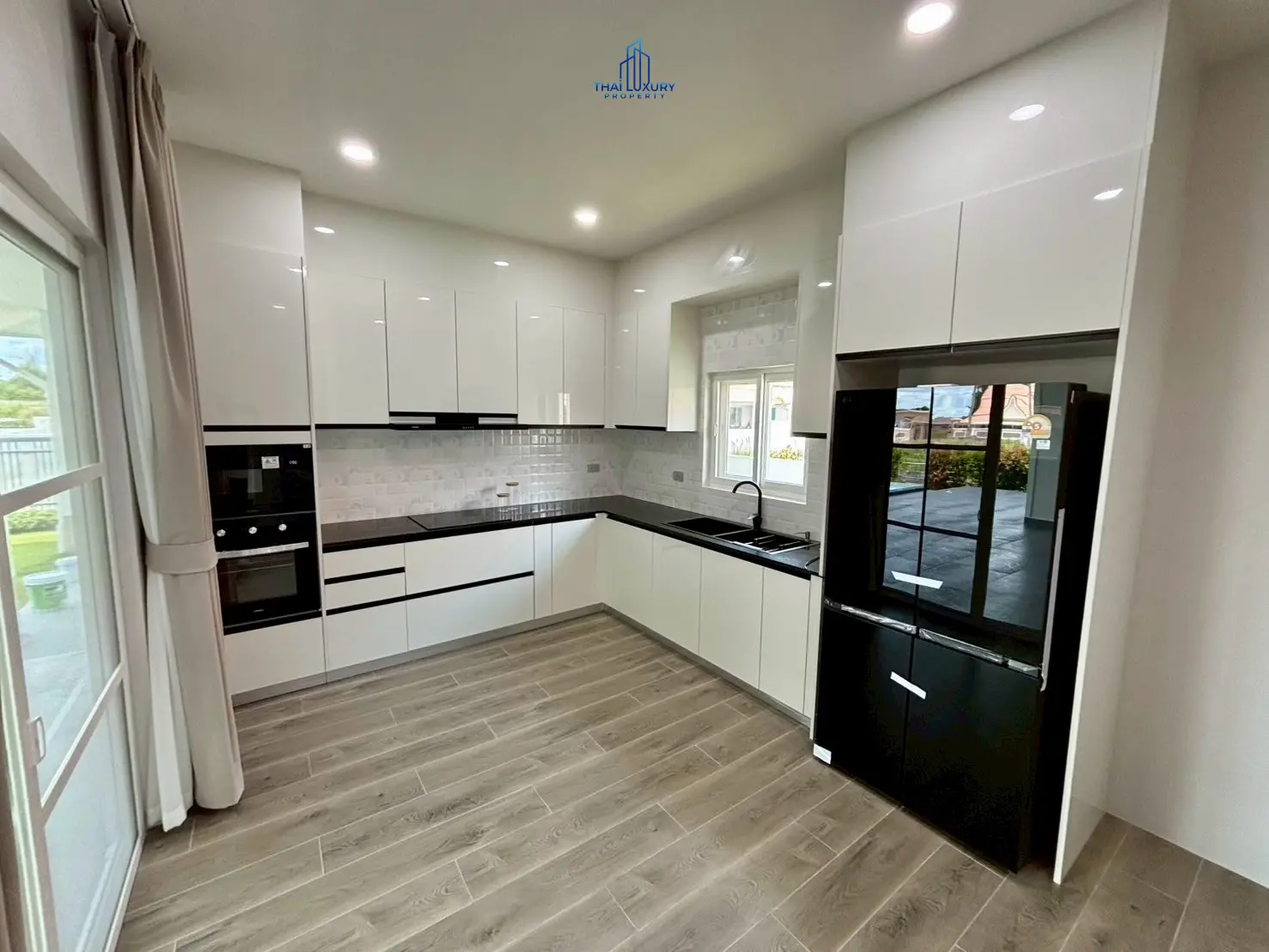 Modern 3 Bedrooms Pool Villa At Dusita Village 2 Hua Hin For Sale