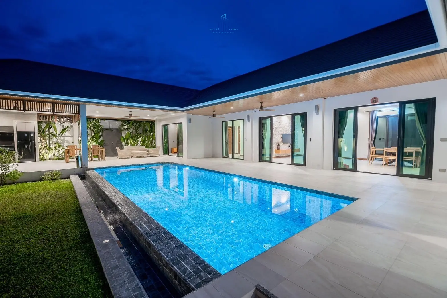 Luxury 3 Bedrooms Private Pool Villa at Hillside Hamlet 8 Hua Hin Soi 112