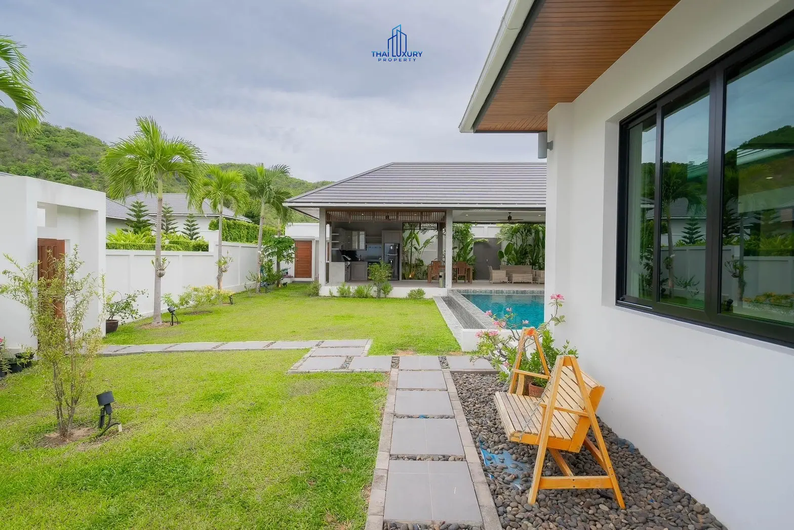 Luxury 3 Bedrooms Private Pool Villa at Hillside Hamlet 8 Hua Hin Soi 112