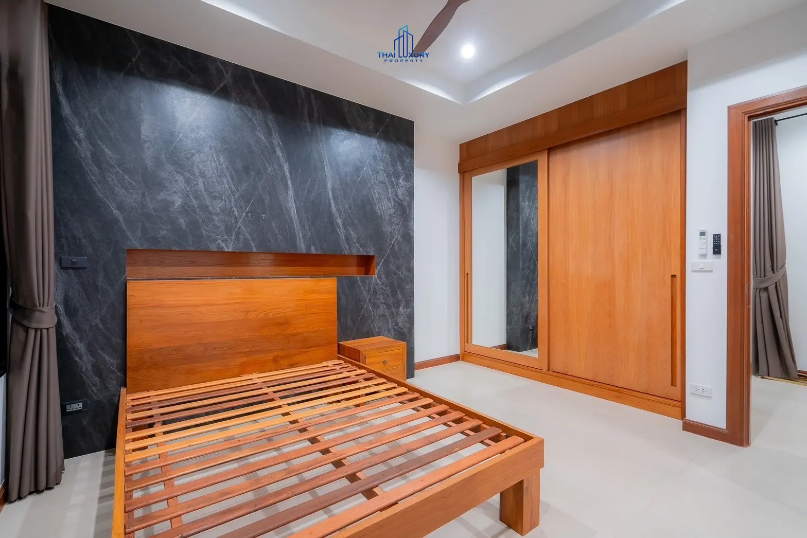 Luxury 3 Bedrooms Private Pool Villa at Hillside Hamlet 8 Hua Hin Soi 112