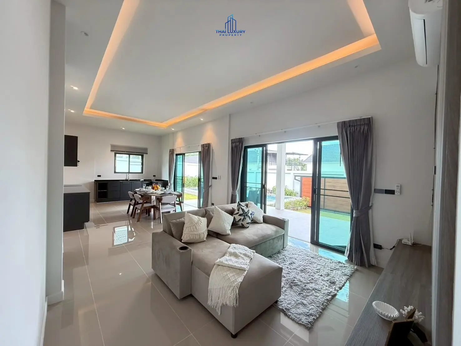 ขายวิลล่าสไตล์โมเดิร์น 3 ห้องนอน พร้อมสระว่ายน้ำ ที่ Pavilion Ville หัวหิน ซอย 70