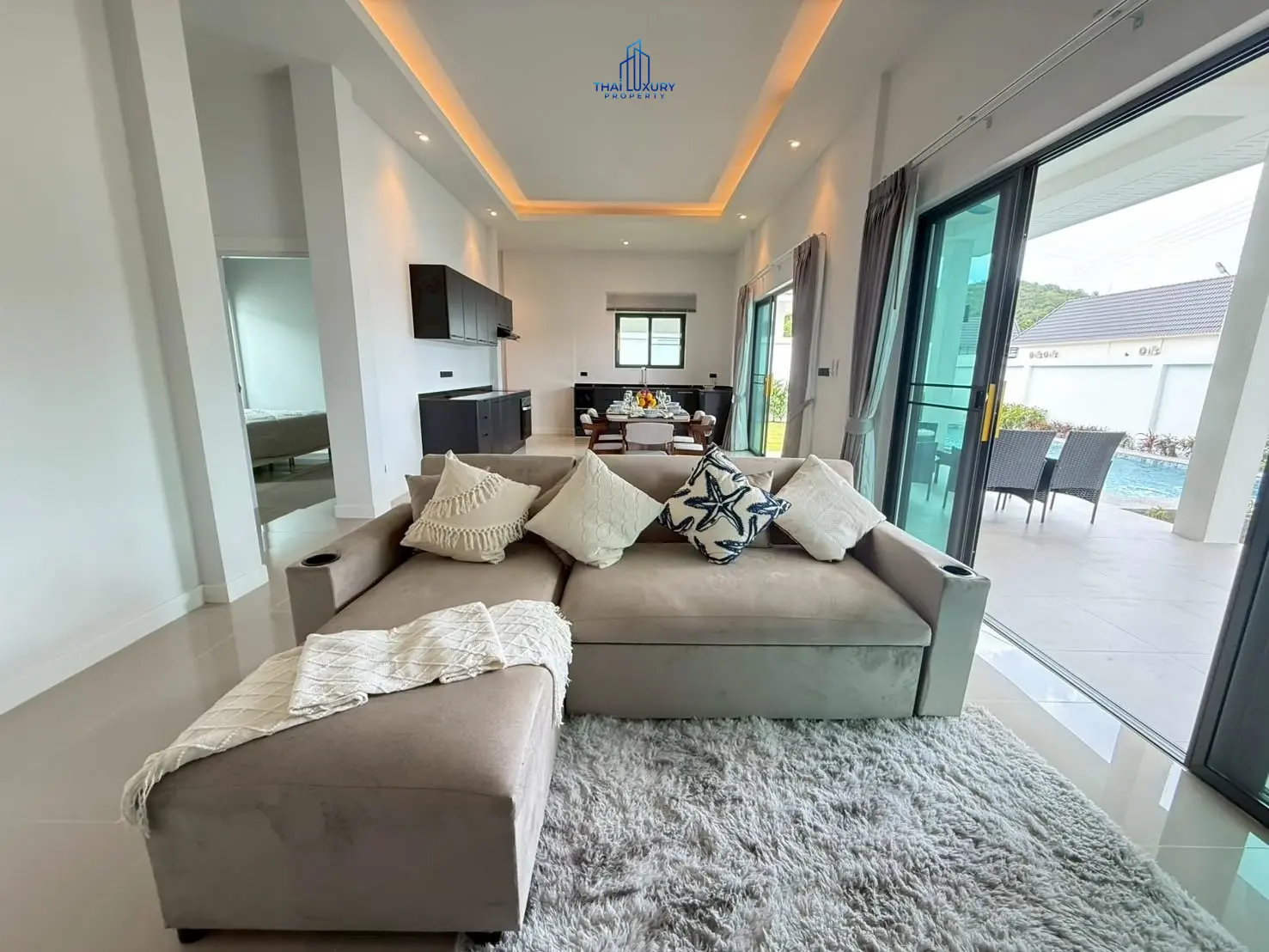 ขายวิลล่าสไตล์โมเดิร์น 3 ห้องนอน พร้อมสระว่ายน้ำ ที่ Pavilion Ville หัวหิน ซอย 70