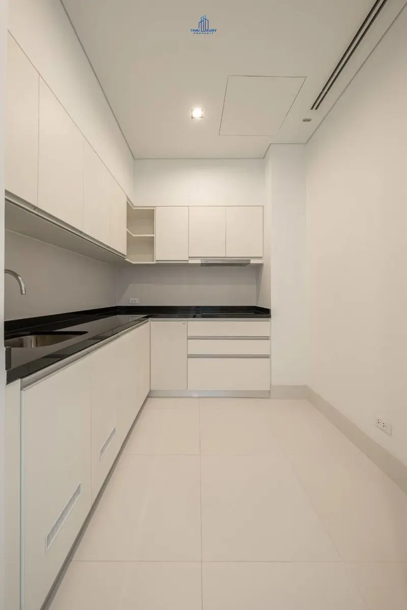 คอนโดมิเนียมหรู 2 ห้องนอน ที่ The Ritz-Carlton Residences, Bangkok – สำหรับเช่า
