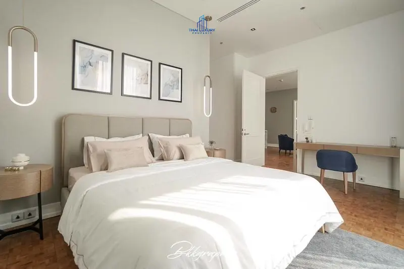 คอนโดมิเนียมหรู 2 ห้องนอน ที่ The Ritz-Carlton Residences Bangkok – สำหรับเช่า