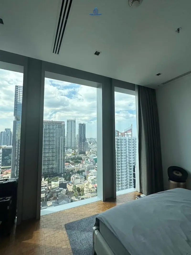 คอนโดมิเนียมหรู 2 ห้องนอน ที่ The Ritz-Carlton Residences Bangkok – สำหรับเช่า