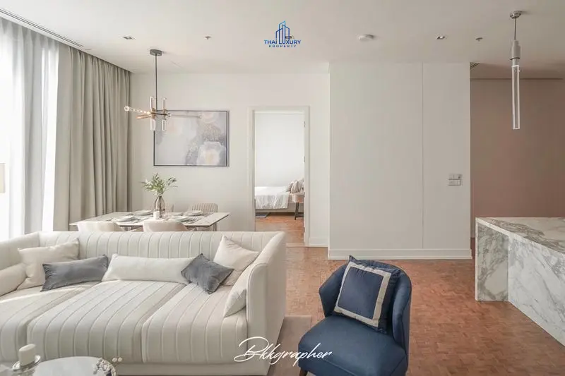 คอนโดมิเนียมหรู 2 ห้องนอน ที่ The Ritz-Carlton Residences Bangkok – สำหรับเช่า