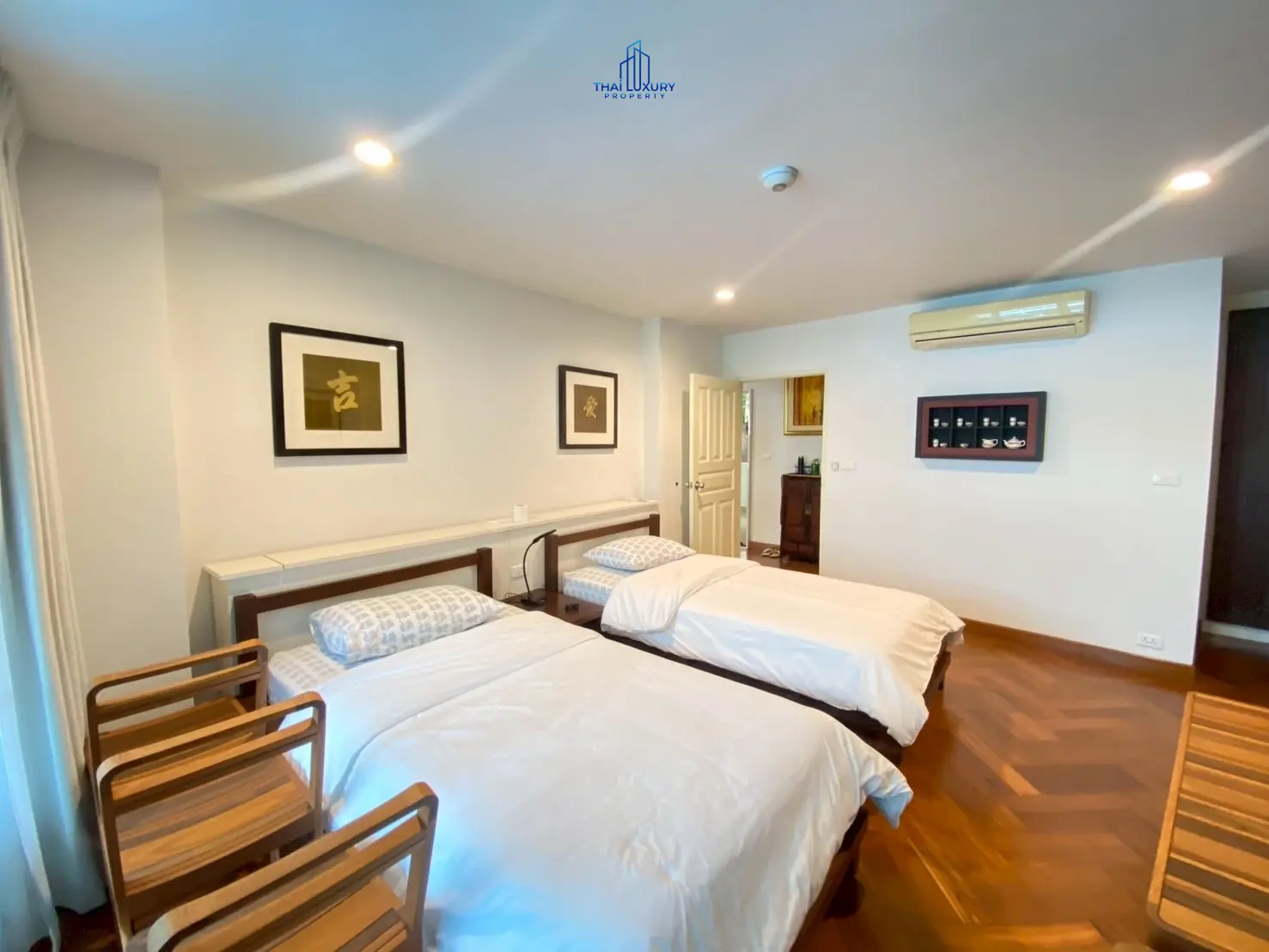 คอนโดมิเนมหรู 2 ห้องนอน ที่บ้านชายทะเล หัวหิน