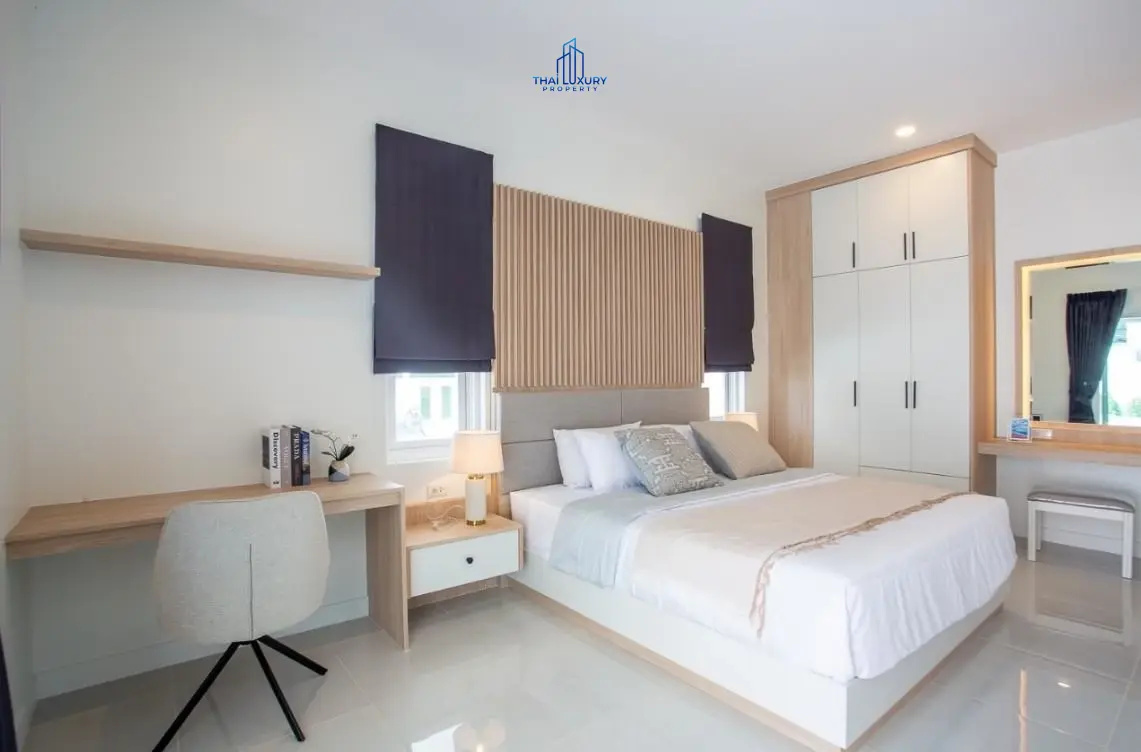 ขายวิลล่าสระว่ายน้ำสไตล์โมเดิร์น ที่ Grand Hills หัวหิน