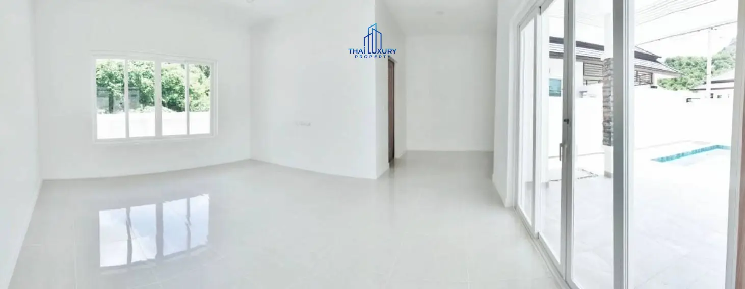 ขายวิลล่าสระว่ายน้ำสไตล์โมเดิร์น ที่ Grand Hills หัวหิน