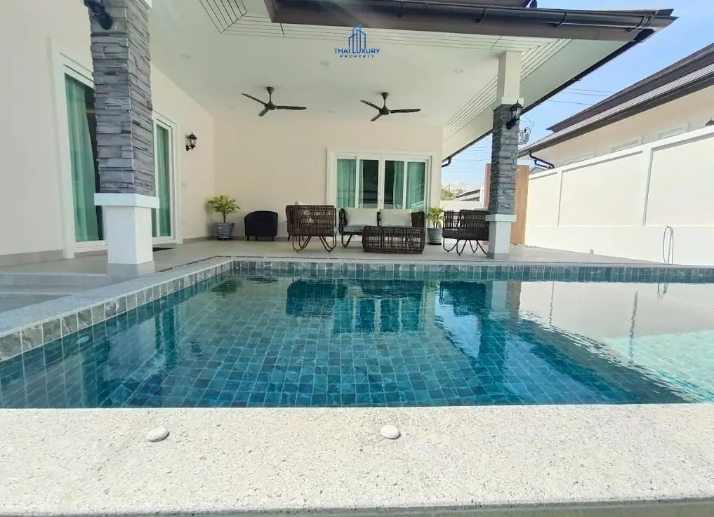 ขายวิลล่าสไตล์โมเดิร์นพร้อมสระว่ายน้ำ ที่ Grand Hills หัวหิน