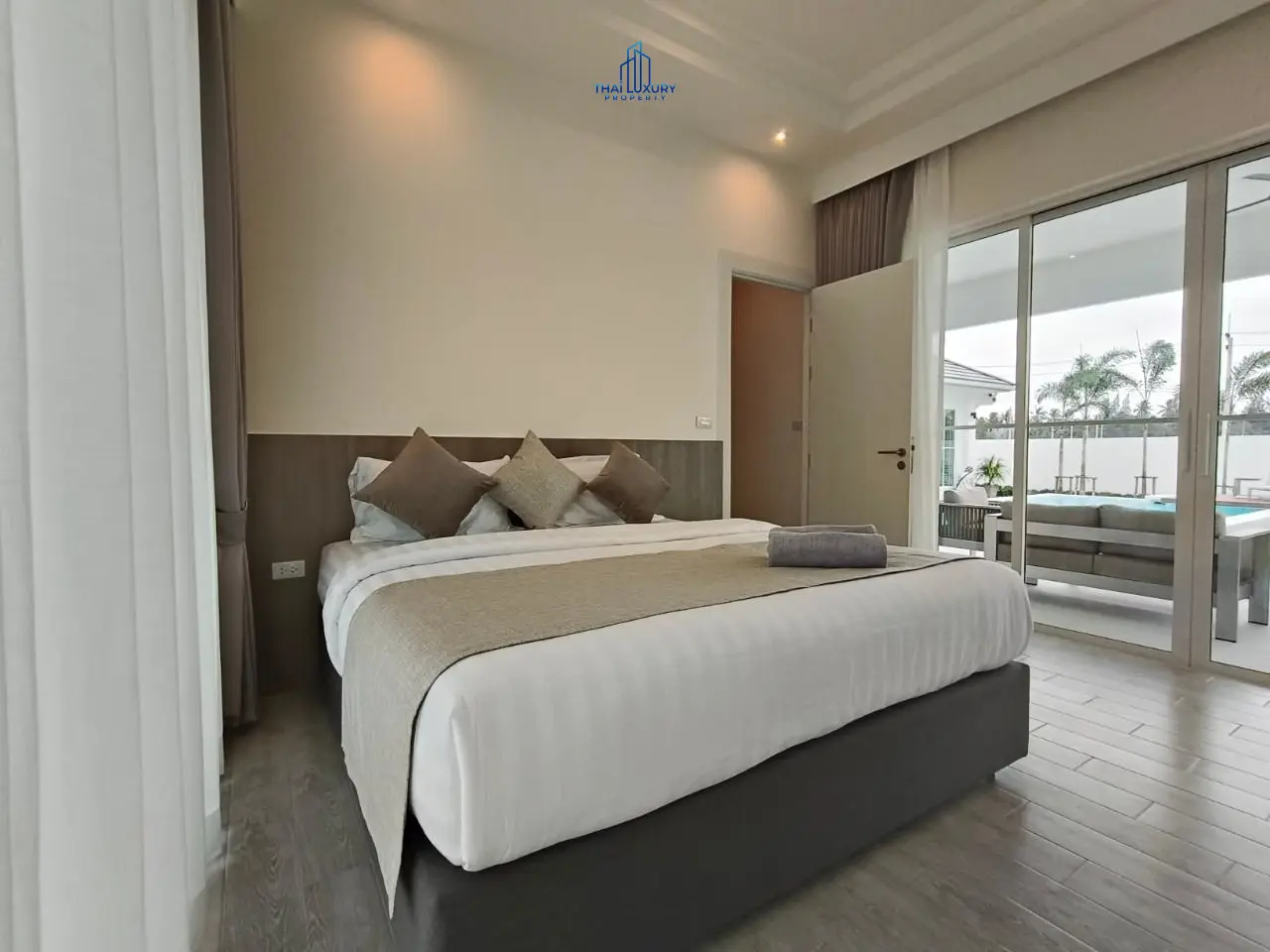 ขายวิลล่าหรู 3 ห้องนอน พร้อมสระว่ายน้ำ ใหม่เอี่ยม ที่ EEDEN LUXE หัวหิน รุ่น Linda 