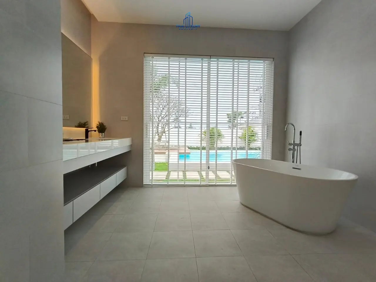 ขายวิลล่าหรู 3 ห้องนอน พร้อมสระว่ายน้ำ ใหม่เอี่ยม ที่ EEDEN LUXE หัวหิน รุ่น Linda 