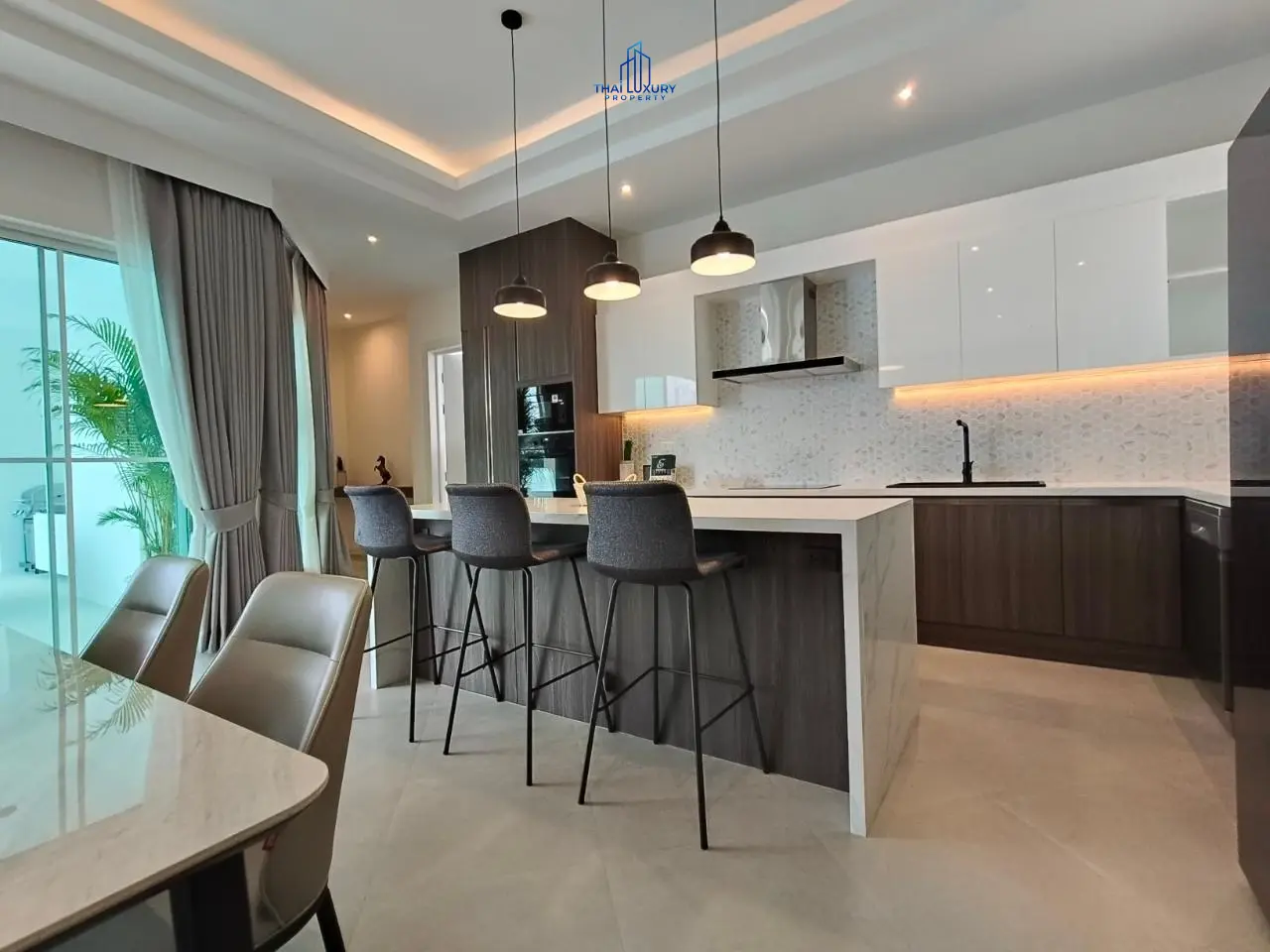 ขายวิลล่าหรู 3 ห้องนอน พร้อมสระว่ายน้ำ ใหม่เอี่ยม ที่ EEDEN LUXE หัวหิน รุ่น Linda 