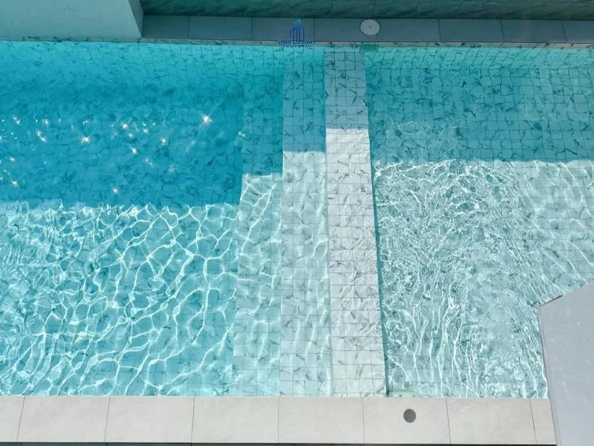 วิลล่าหรู 2 ชั้น พร้อมสระว่ายน้ำส่วนตัว สำหรับขาย ที่ Double P Villa ใจกลางเมืองหัวหิน