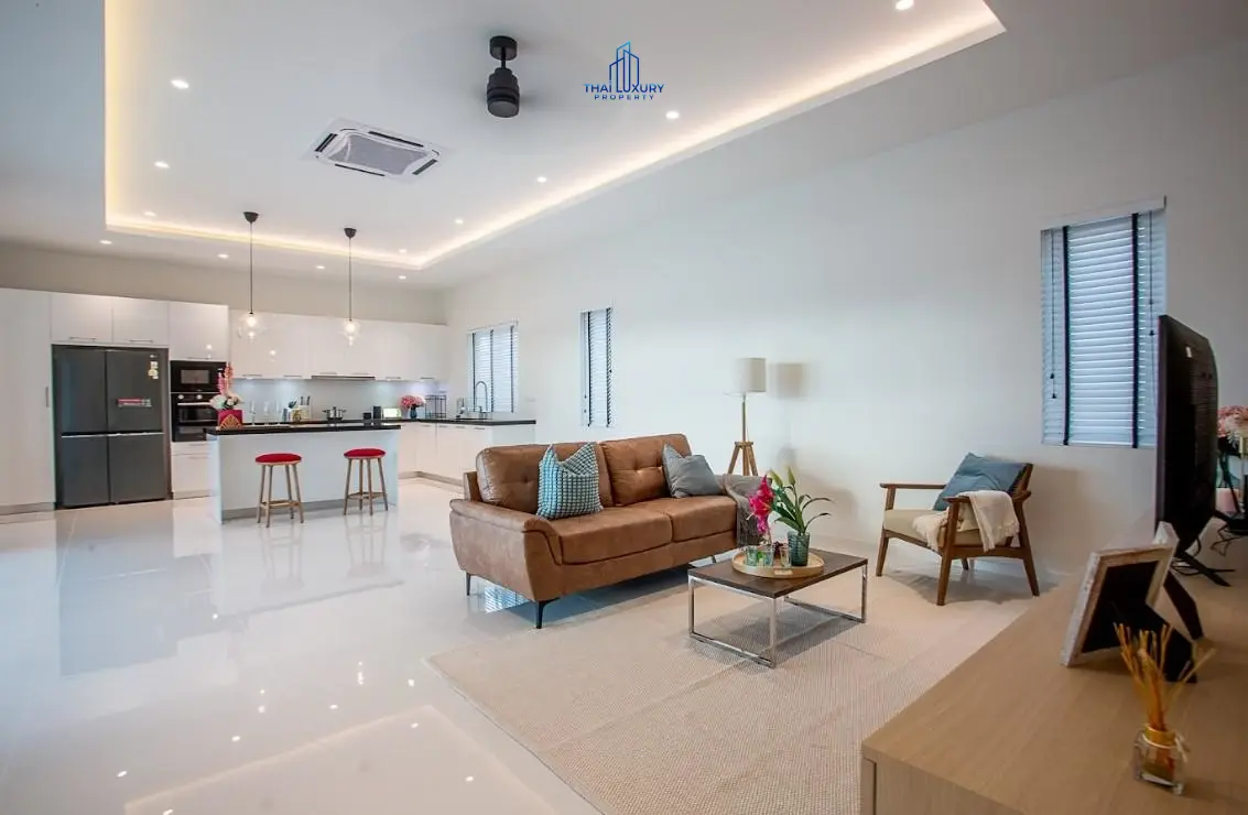 ขายวิลล่าหรู 3 ห้องนอน พร้อมสระว่ายน้ำ ที่ Aria 3 หัวหิน ซอย 112