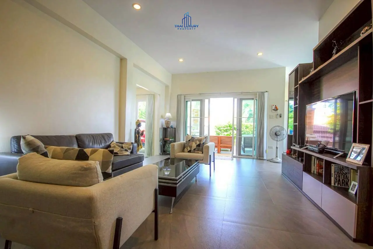 วิลล่าสวย 3 ห้องนอน พร้อมสระว่ายน้ำ ที่ Orchid Paradise Homes หัวหิน ซอย 70
