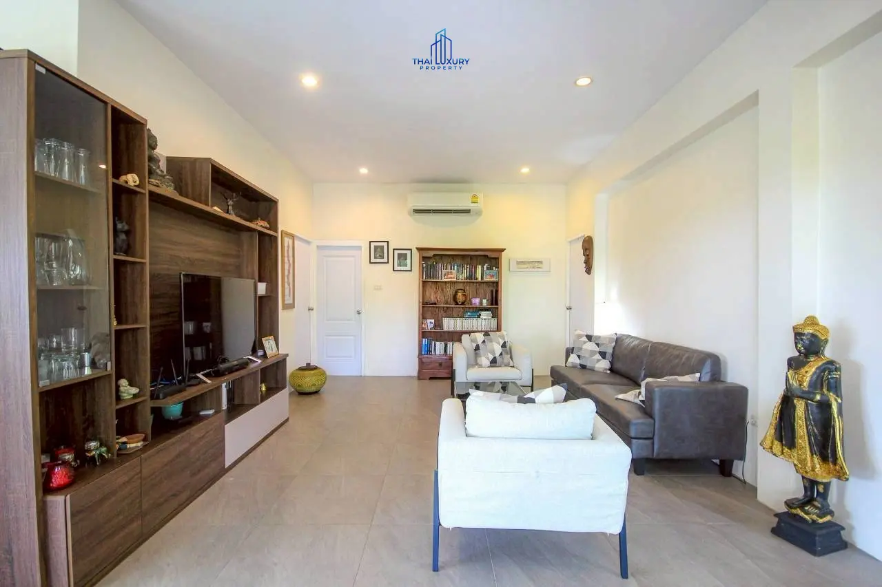 วิลล่าสวย 3 ห้องนอน พร้อมสระว่ายน้ำ ที่ Orchid Paradise Homes หัวหิน ซอย 70