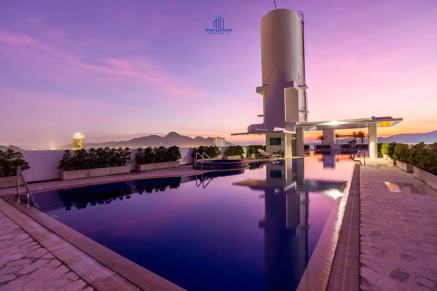 ขายคอนโด 4 ห้องนอน สุดสวย ที่ Royal Princess หัวหิน