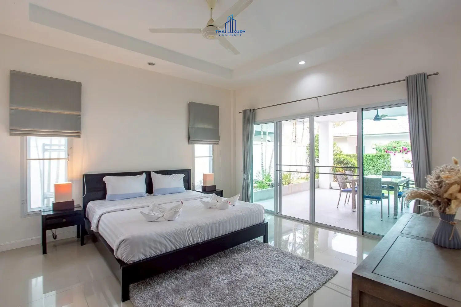 ขายวิลล่าสระว่ายน้ำ 4 ห้องนอน สวยงาม ที่ GOLD A หัวหิน