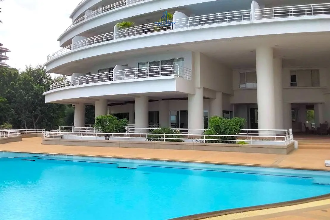 ปล่อยเช่าคอนโดริมทะเล 1 ห้องนอน ที่ Sandy Beach ชะอำ