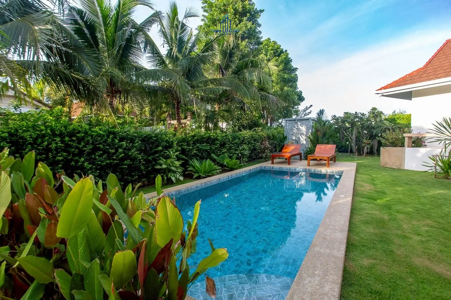 ขายวิลล่าสระว่ายน้ำสุดหรู สไตล์โมเดิร์น ที่ Smart House Valley หัวหิน
