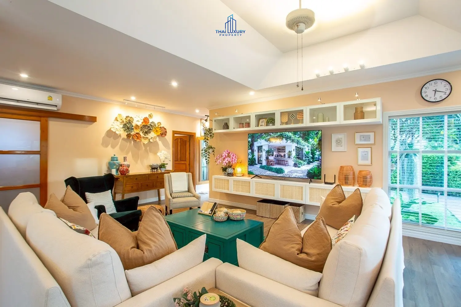 ขายวิลล่าสระว่ายน้ำสุดหรู สไตล์โมเดิร์น ที่ Smart House Valley หัวหิน