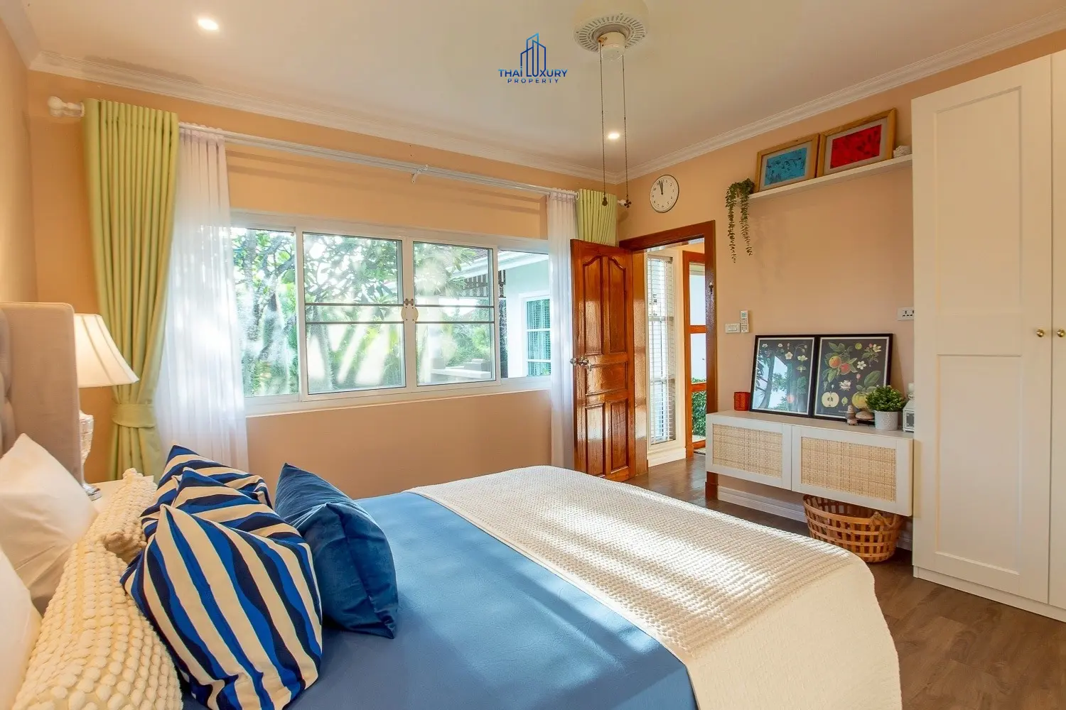 ขายวิลล่าสระว่ายน้ำสุดหรู สไตล์โมเดิร์น ที่ Smart House Valley หัวหิน