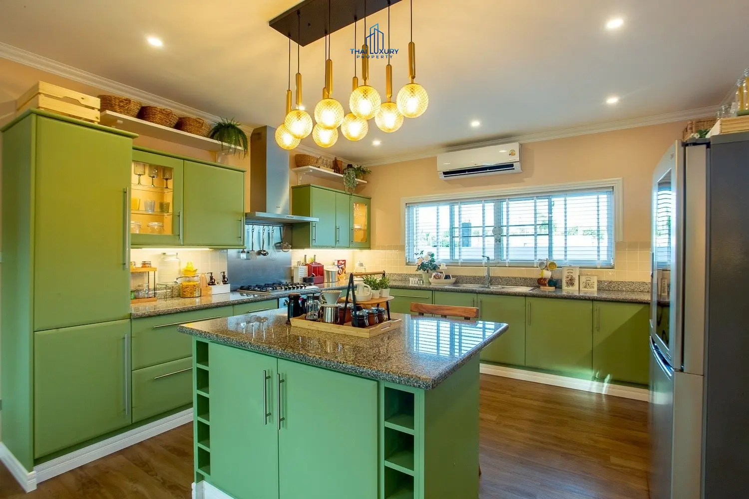 ขายวิลล่าสระว่ายน้ำสุดหรู สไตล์โมเดิร์น ที่ Smart House Valley หัวหิน