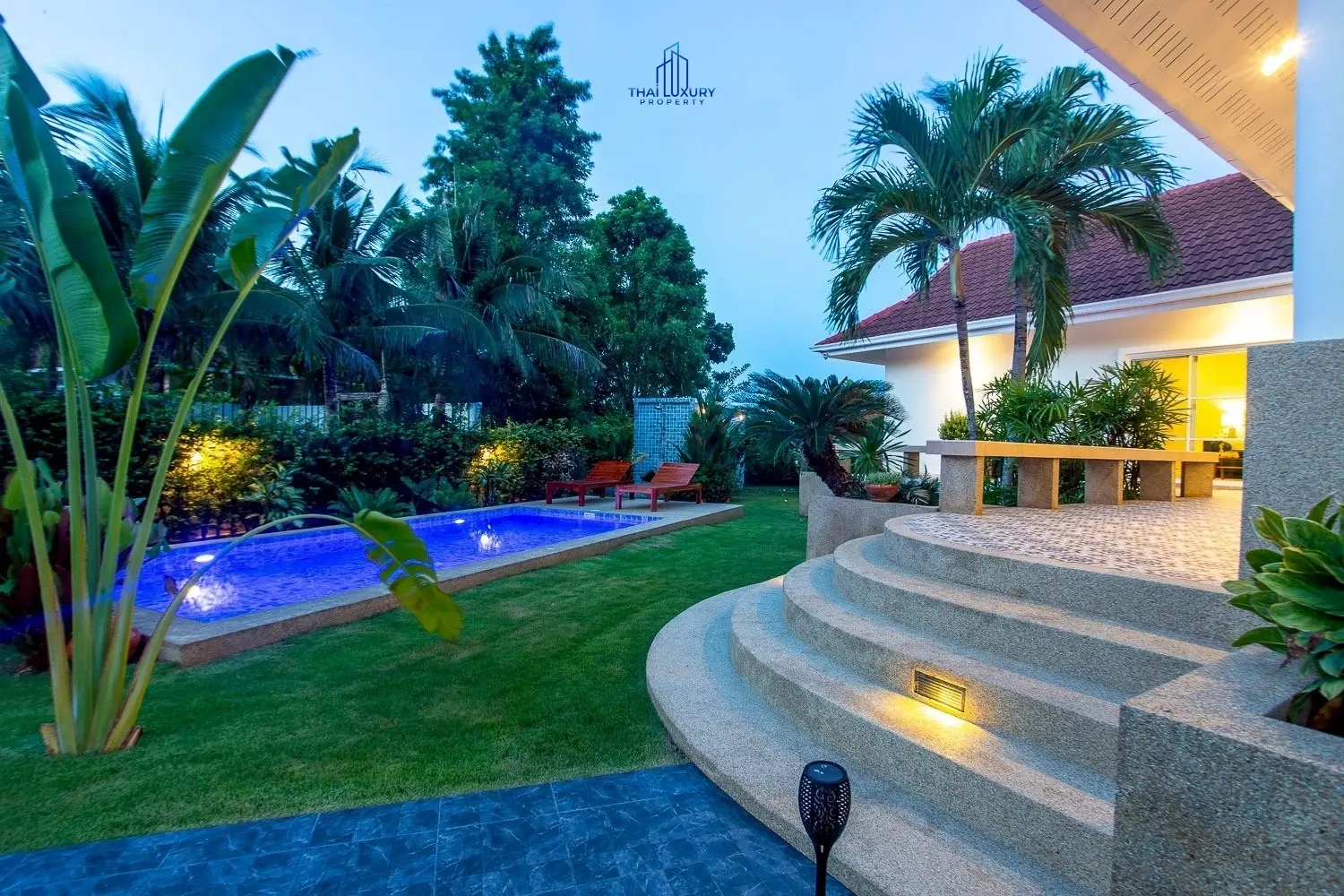 ขายวิลล่าสระว่ายน้ำสุดหรู สไตล์โมเดิร์น ที่ Smart House Valley หัวหิน