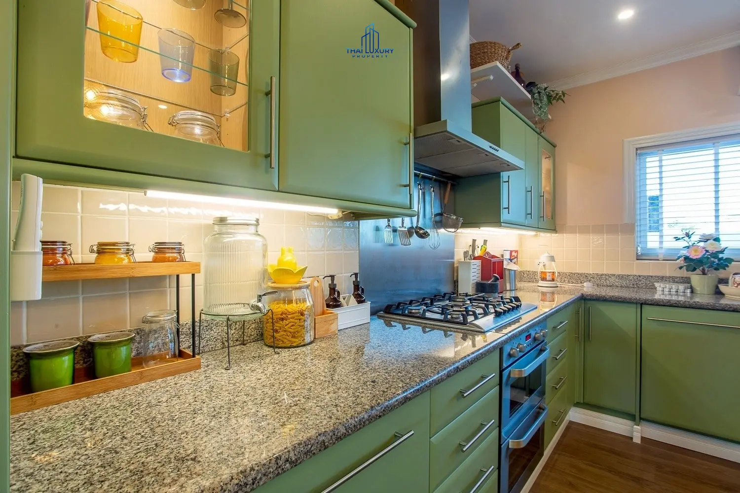ขายวิลล่าสระว่ายน้ำสุดหรู สไตล์โมเดิร์น ที่ Smart House Valley หัวหิน